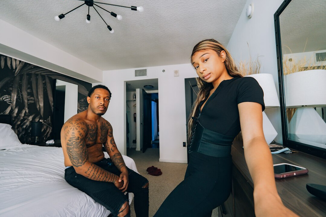 celebrity bedroom suite